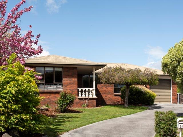 House for sale in Newnham, Launceston