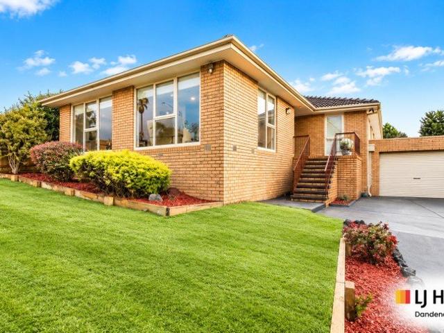 House for rent in Endeavour Hills, Melbourne