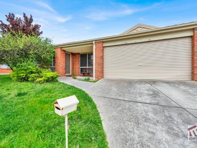House for rent in Cranbourne West, Melbourne