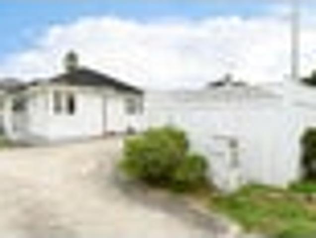 House for sale in Hillsborough