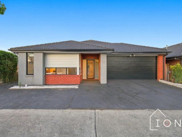 House for sale in Belmond on Clyde, Melbourne