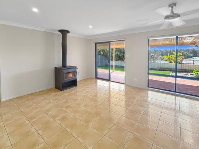 House for rent in Lake Cathie, New South Wales