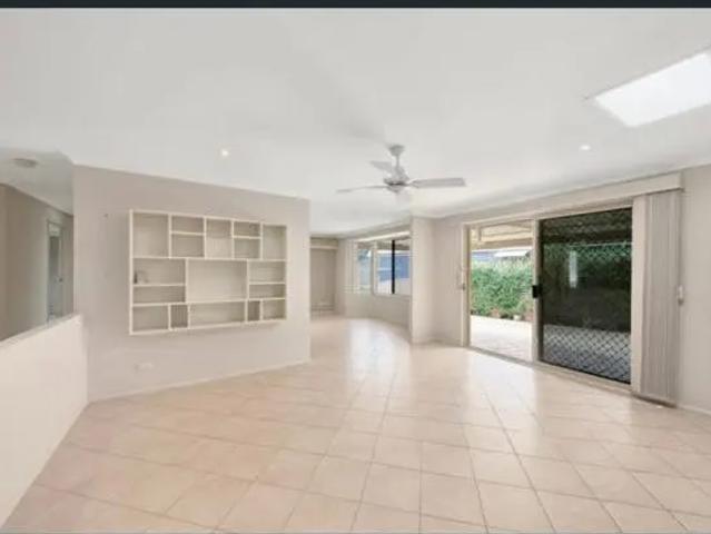 House for rent in Mount Annan, Sydney