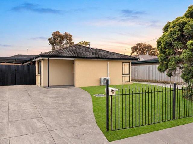 Apartment for sale in Meadow Heights, Melbourne