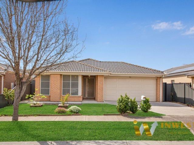 House for sale in Parkside, Melbourne