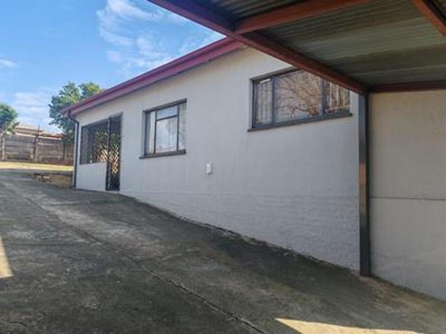 House for sale in Waterkloof, Gauteng
