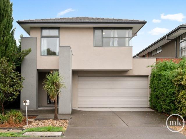 Townhouse for rent in Laurimar - Town Centre Estate, Melbourne