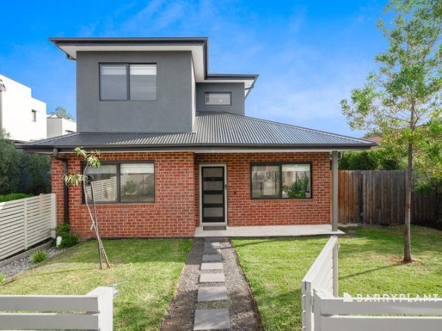 Townhouse for sale in Camerons Creek, Victoria