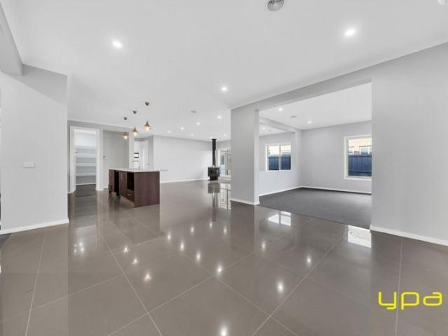 House for rent in Arena Estate, Melbourne