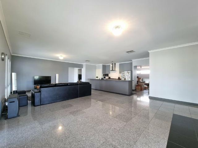 House for rent in Piara Waters, Western Australia