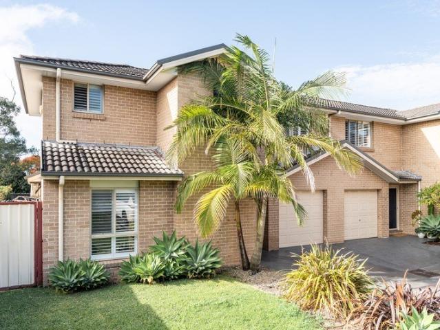 Townhouse for sale in Wollongong West, New South Wales