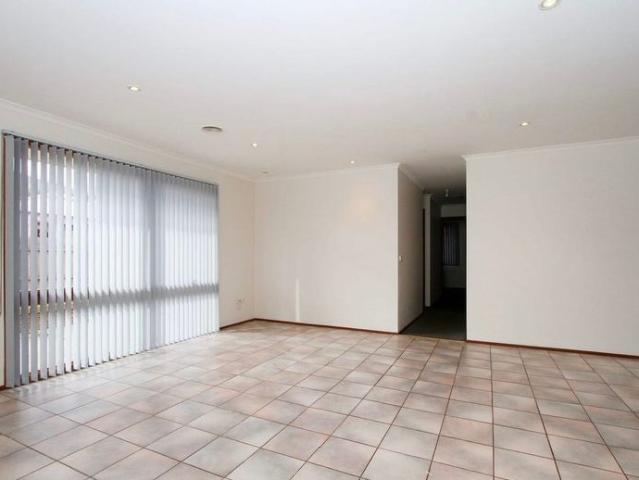 House for rent in Keilor Downs, Melbourne