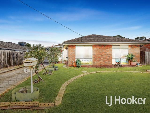 House for sale in Hampton Park, Melbourne