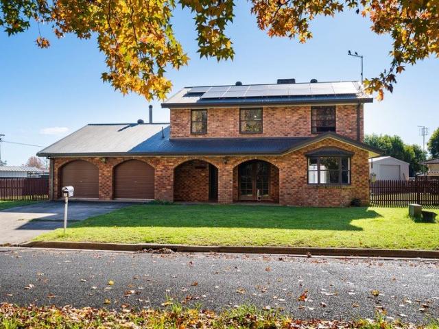 House for sale in Holbrook, New South Wales