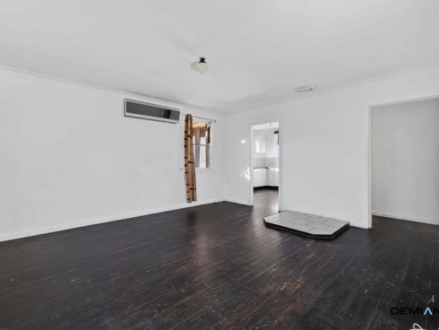 House for rent in Leumeah, Sydney