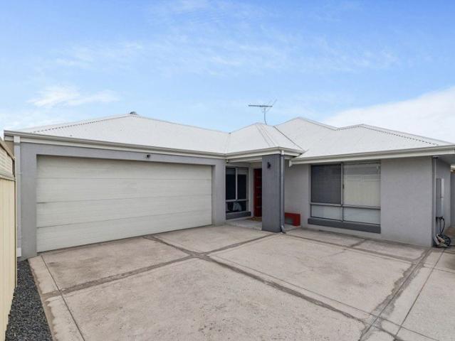 House for sale in Morley, City of Bayswater