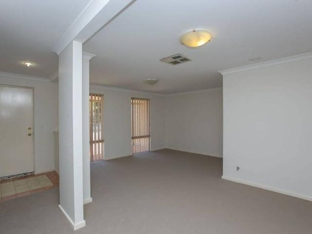 House for rent in Canning Vale, Western Australia