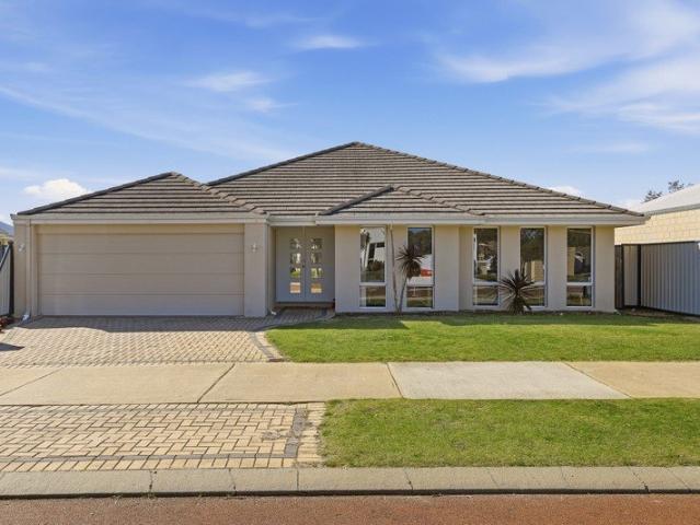 House for sale in Parklands, Western Australia