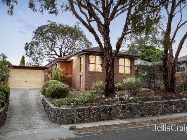 House for sale in Yallambie, Melbourne