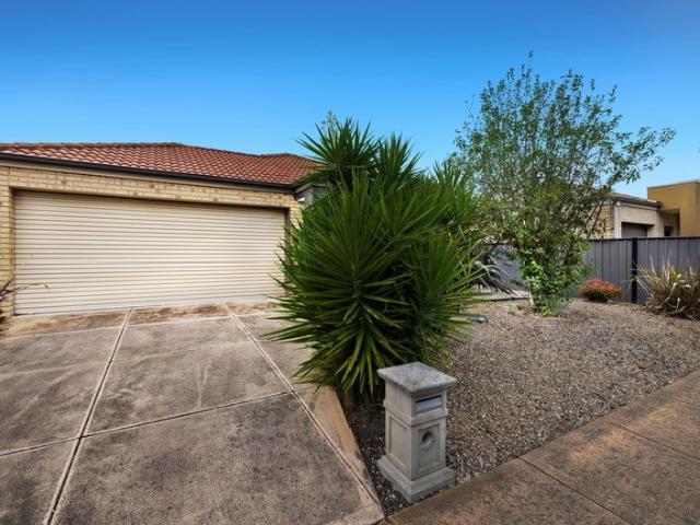 House for sale in Innisfail, Melbourne
