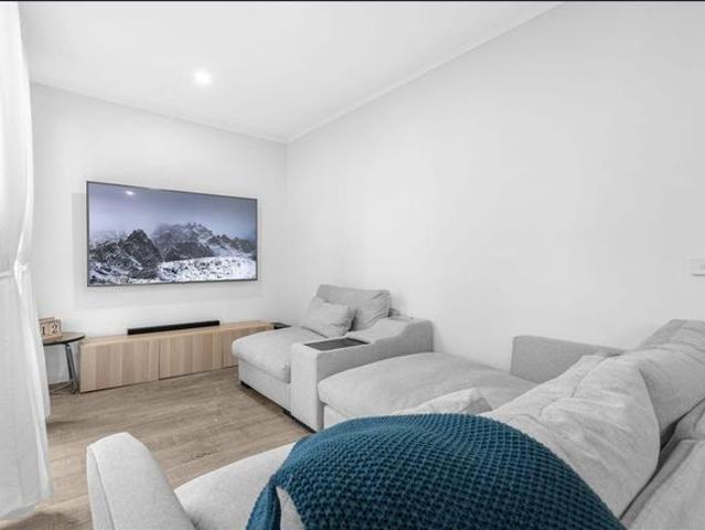 Townhouse for rent in Camerons Creek, Victoria