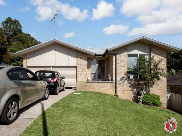 House for sale in Catalina, New South Wales
