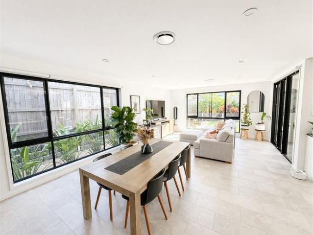 House for rent in Shoreline Elements, Greater Brisbane