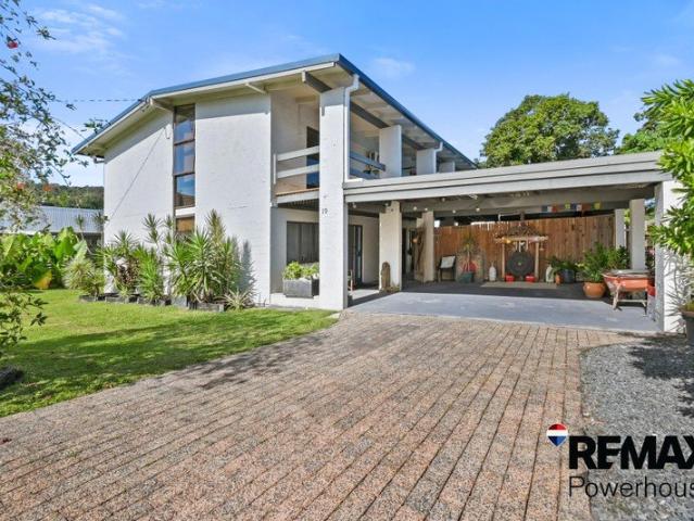 House for sale in Edge Hill, Cairns