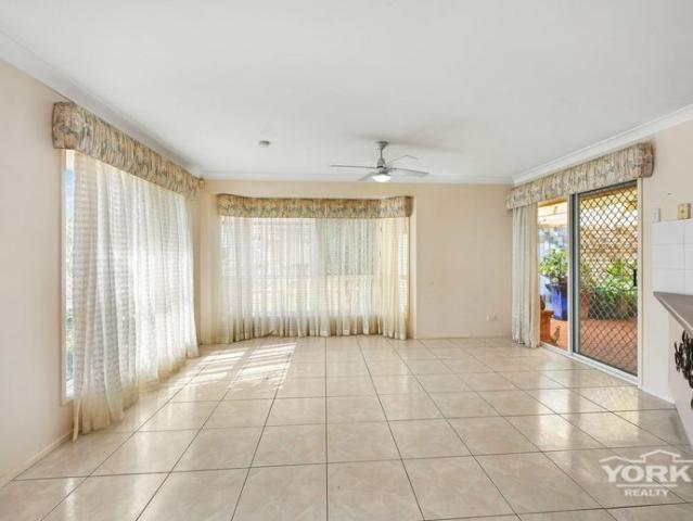 House for rent in Middle Ridge, Toowoomba