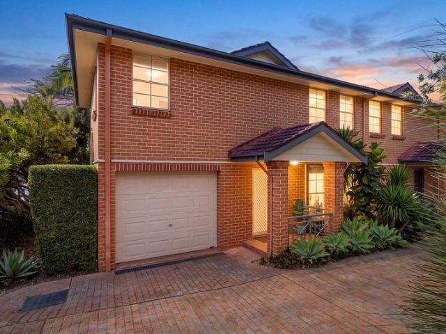 Townhouse for sale in Sutherland, New South Wales