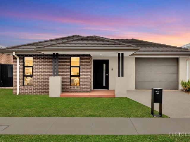 House for sale in Cobblebank, Melbourne