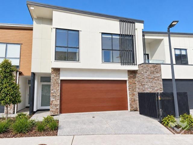 Townhouse for sale in Fernbrook, Queensland