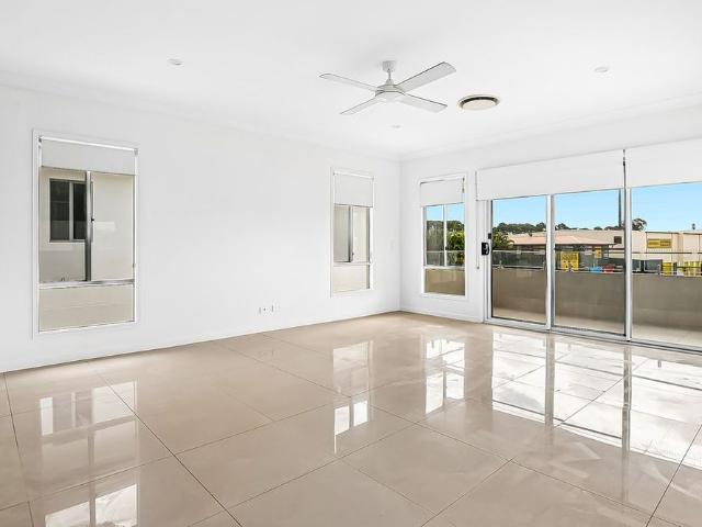 Apartment for rent in Fernbrook, Queensland