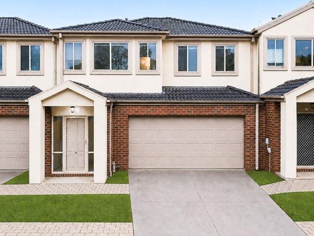 Townhouse for rent in Camerons Creek, Victoria