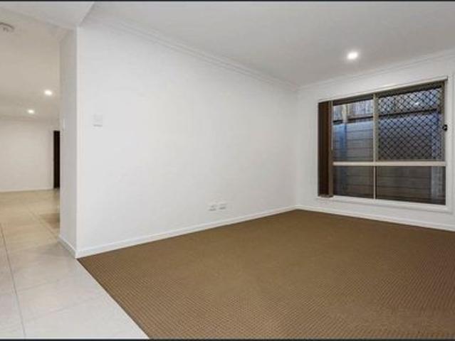 House for rent in Spring Mountain, Greater Brisbane