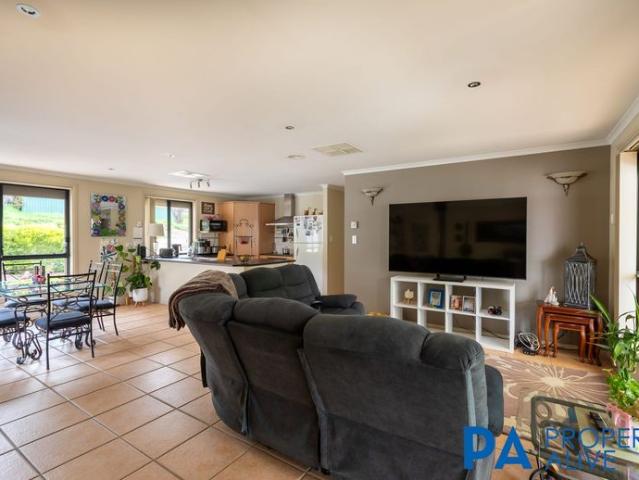 House for rent in Pewsey Vale, South Australia