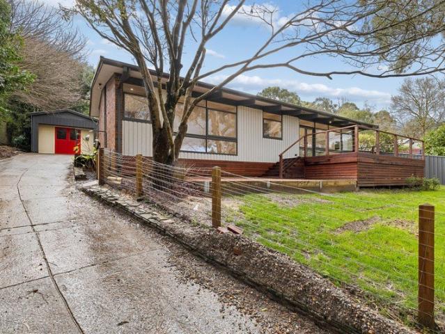 House for rent in Crafers, South Australia