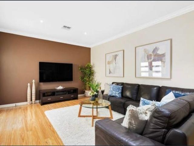 Townhouse for rent in Camerons Creek, Victoria