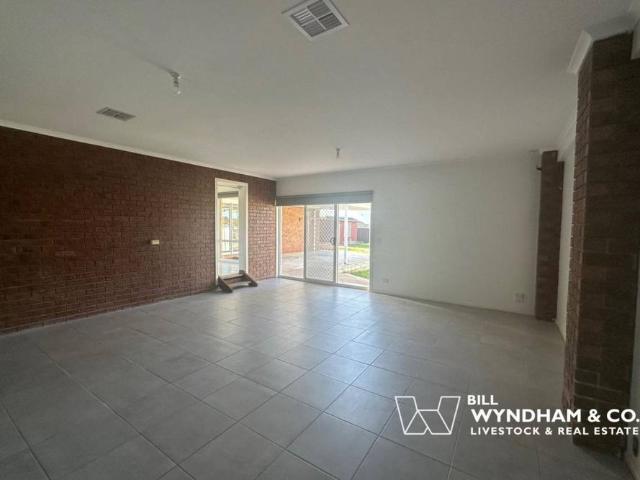 House for rent in Paynesville, Victoria