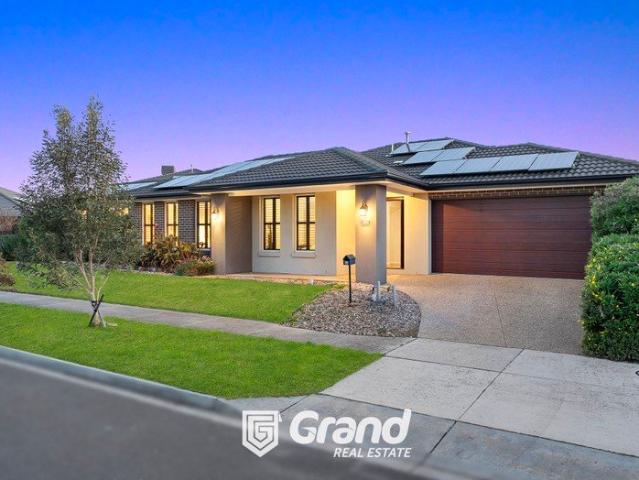 House for sale in Cranbourne North, Melbourne