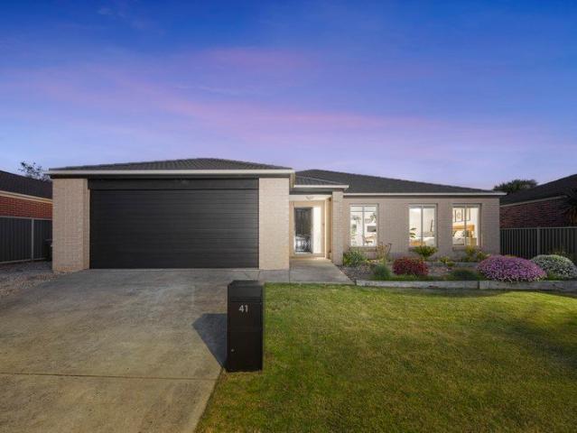 House for sale in Alfredton, Ballarat