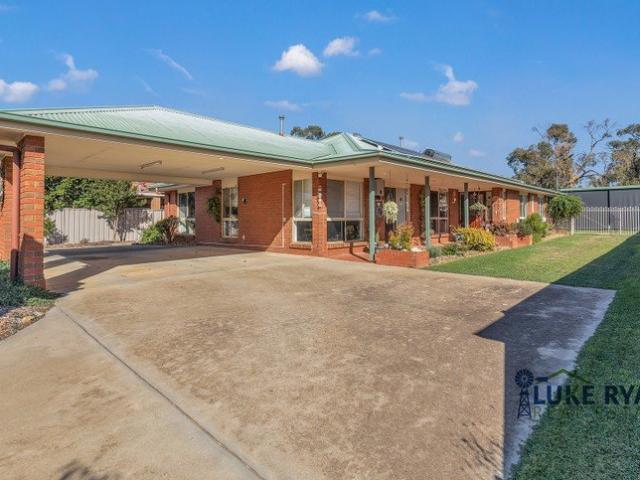House for sale in Rochester, Victoria