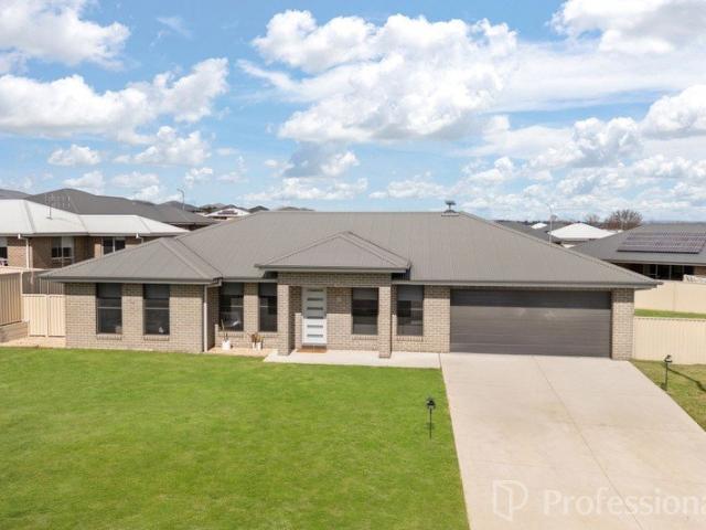 House for sale in Bathurst, New South Wales