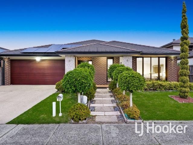 House for sale in The Avenue at Casey, Melbourne