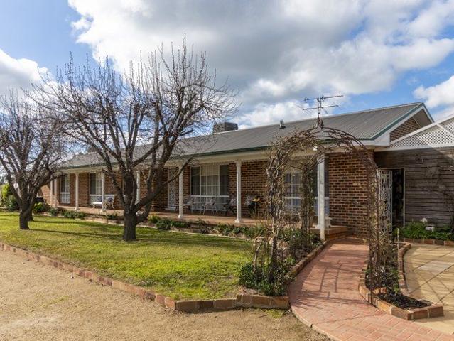 House for sale in Junee Reefs, New South Wales
