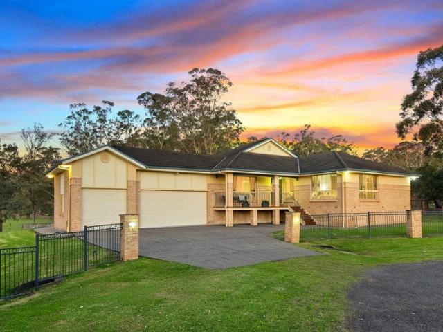 Cottage for sale in Sydney, New South Wales