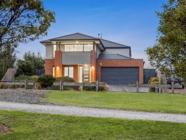 House for sale in Ocean Grove, Victoria