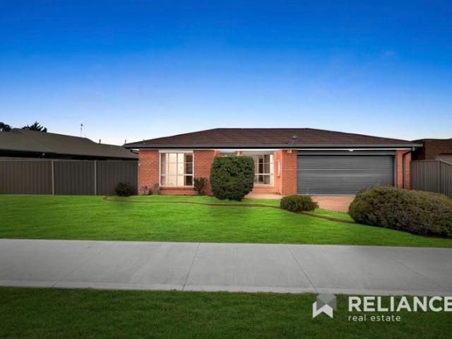 House for sale in Kingston Gardens, Melbourne