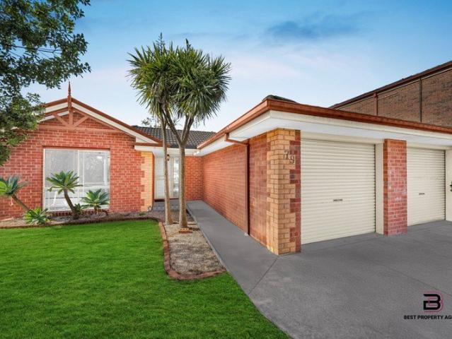 House for sale in Narre Warren South, Melbourne