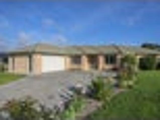 House for sale in Waipu Cove, Northland